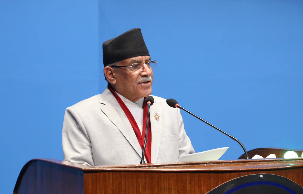 प्रधानमन्त्रीको सम्बोधन– क्रान्ति सुरु गर्दाको आवेगसहित रोस्टममा उभिएको छु [पूर्णपाठ]