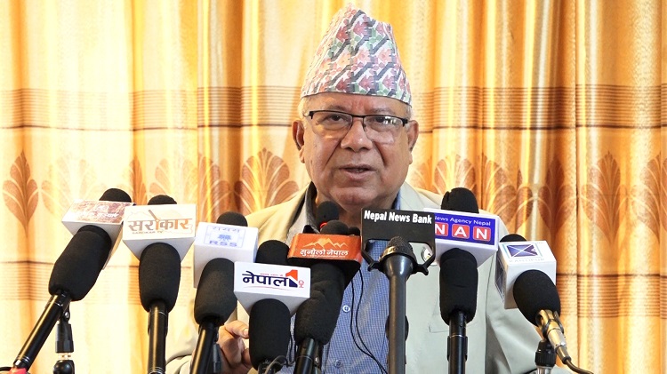 राजनीतिबाट बिदा लिन्छुः माधब नेपाल