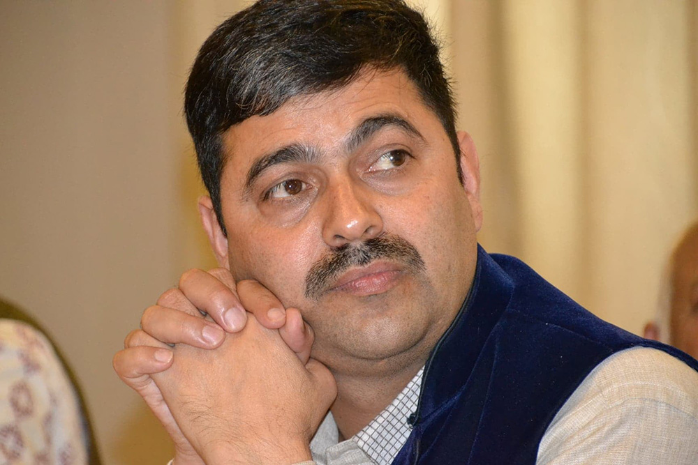 सांसद खिमलाल देवकोटा भन्छन्– अध्यादेश ल्याउनै नपाइने व्यवस्था संविधानमा राखौं